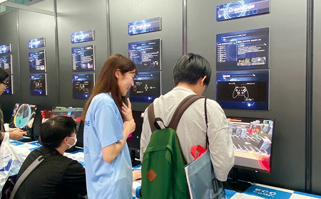 自分の作品を来場者にアピール！