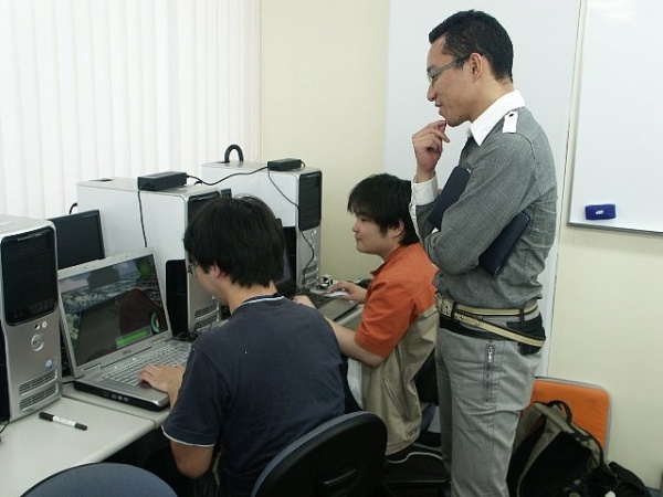 【ゲーム】福岡のゲーム開発会社㈱ガンバリオンが来校！