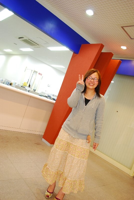 【卒業生】Ｗｅｂデザイナーコース[２年制]を２０１０年３月に卒業した瀬野さんが遊びに来てくれました！