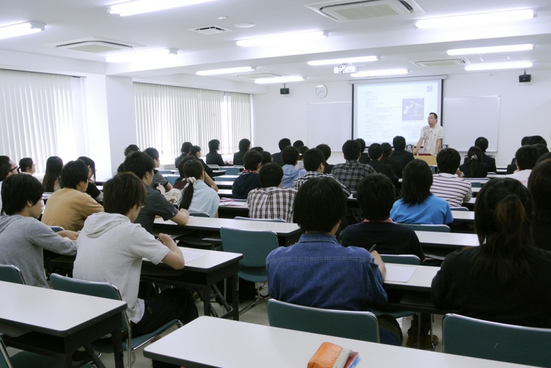 CGCGスタジオ株式会社　山添武　来校！ ～学内企業説明会（前編）～