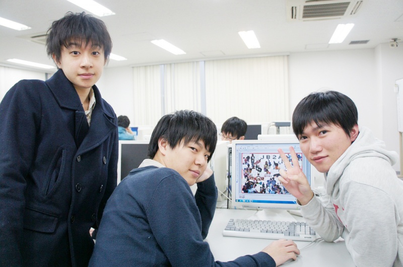 “卒業アルバムの制作”をしています！