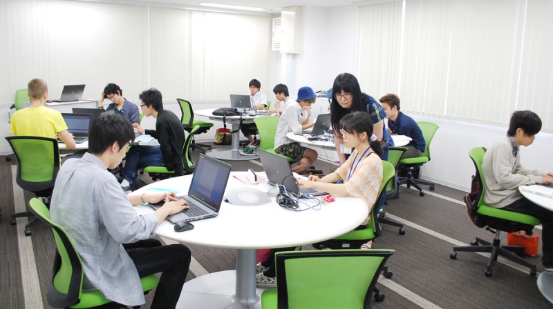 あったらいいのになぁ・・・を実現！プログラミングの授業が「自分サイズ」で学べるＥＣＣ！　