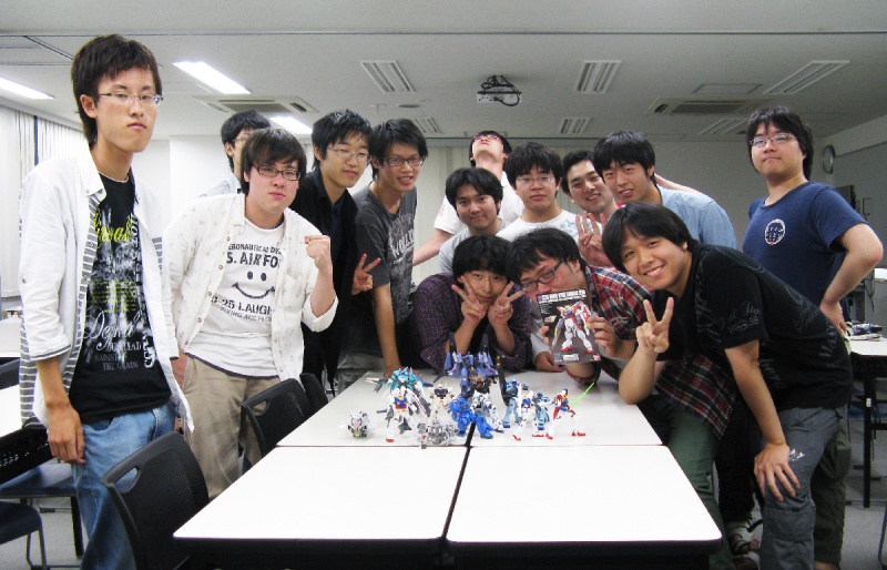 みんなでワイワイ楽しみながらプラモデルを作ろう！！！