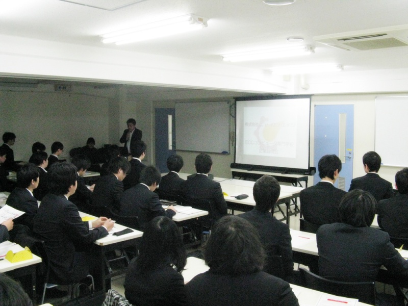 「株式会社ニューロン・エイジ」学内説明会！