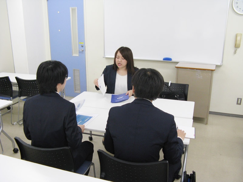 モラブ阪神工業株式会社学内説明会～留学生対象～。