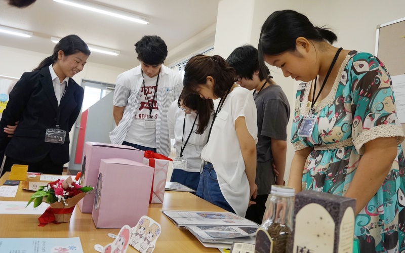 「前期作品制作発表会2016」デザイン分野 レポート