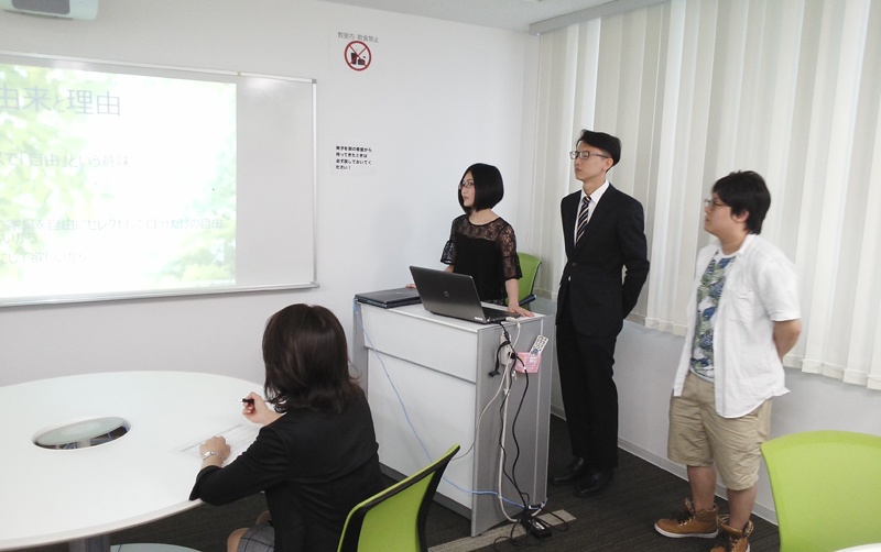 学生が仮想ショッピングサイトを運営！ビジネスシミュレーション授業！