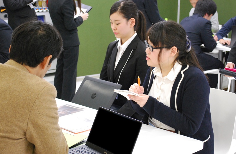 CG分野の企業合同品評会を実施しました！