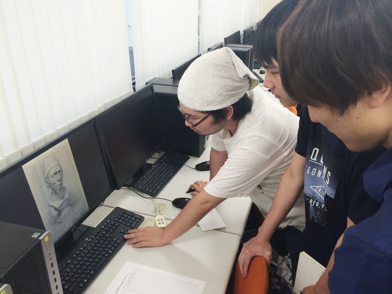 作品展示会に向けて…。