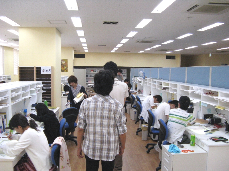 アニメ制作会社見学 アニメ制作スタジオ アニタス神戸 にアニメーションコースの学生が行ってきました 新着情報 Eccコンピュータ専門学校