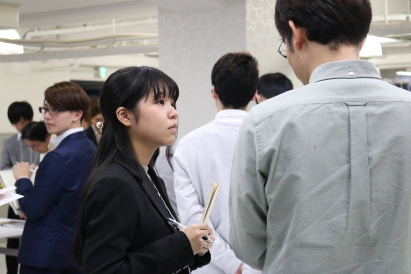 【CG分野】1・2年の作品展示会を実施しました