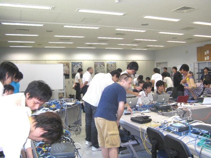 【ＩＴカレッジ】9月11日(土)に大阪工業大学で実施された「Network Skills Competition (競技会)」に参加してきました！