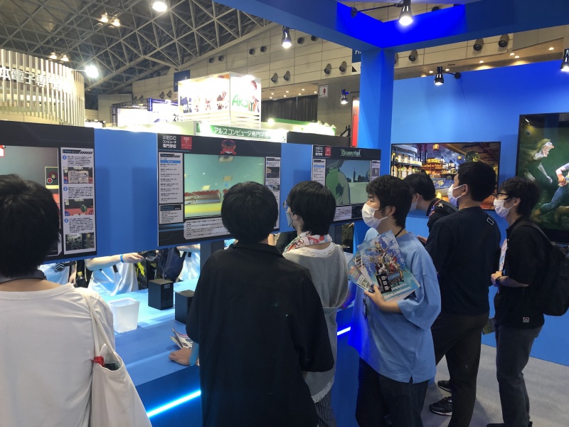 東京ゲームショウ2022　一般デイで学生スタッフ活躍中！