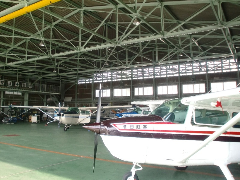 【大阪・梅田にあるＥＣＣ】空からのレポート！