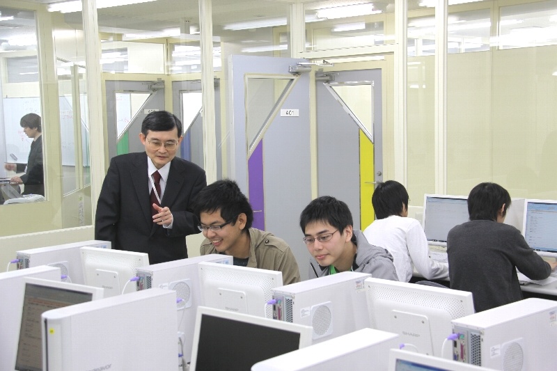 【ゲームカレッジ】バンダイナムコゲームス教育提携企画 ゲーム「コトバシる」をECC在校生が作る!