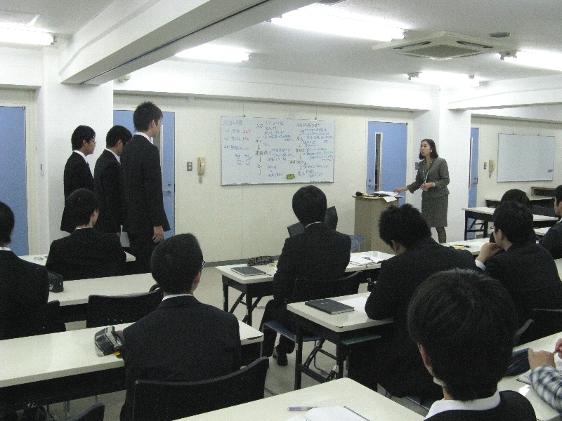 【就職サポート】就職活動で一番のポイントになる“面接試験”の対策!