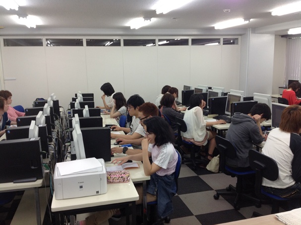 【授業紹介】Webサイト制作。1年生前期の授業紹介。