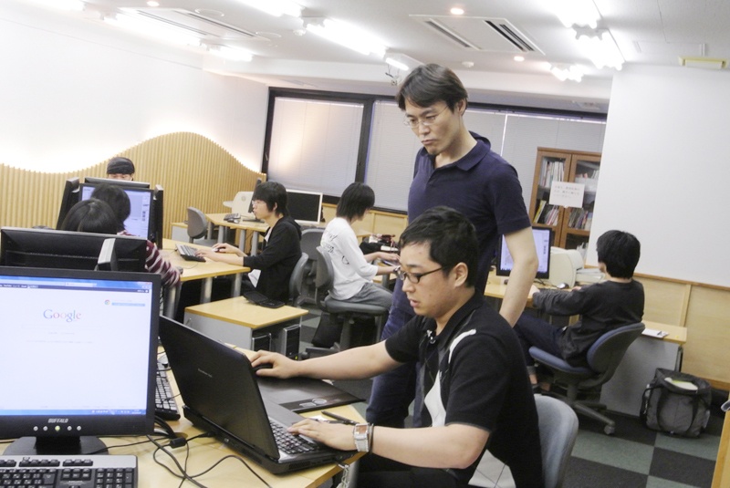 ゲーム制作会社 株式会社フロム・ソフトウェアの大森氏、来校!