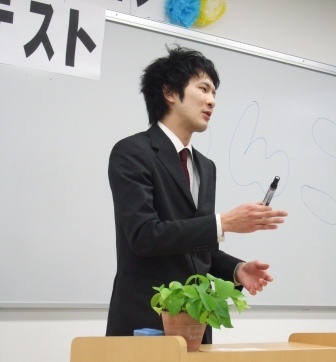 【高校3年生のお子様をお持ちの保護者様へ】保護者様だけの、保護者様のためのオープンキャンパス、開催しています。