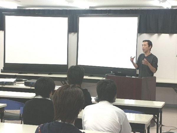 【ゲーム】ゲームプロデューサーの講演を開きました（6月7日オープンキャンパス）